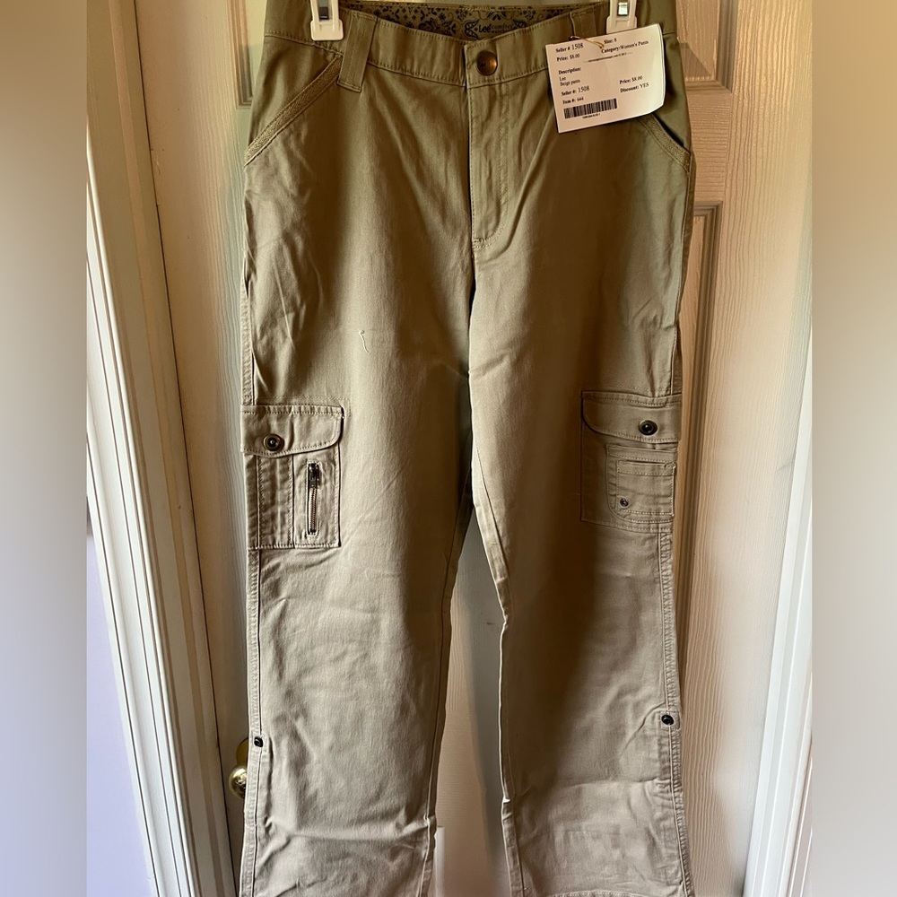 Women’s Lee Beige Pants